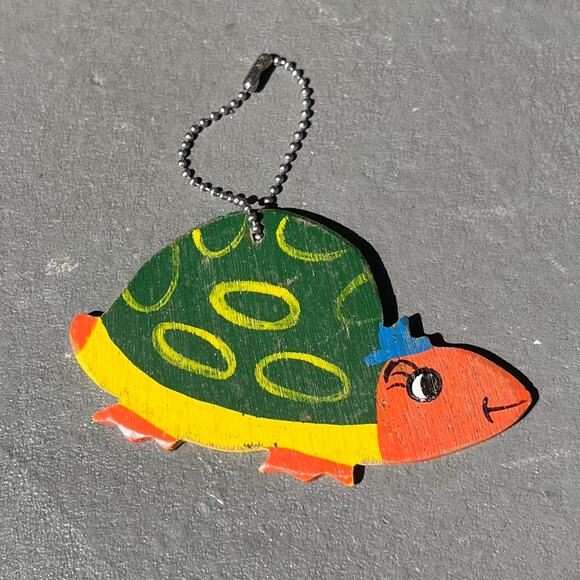 VTG 70S HANDMADE TURTLE KEYCHAIN - Picture 2 of 2